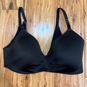 Soma Black Vanishing Back Wireless Bra Size 34C Perfect‎ Condition